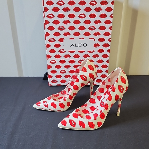 Aldo Shoes - ALDO Stessy Red Lip Pattern Patent Leather 4" Heels Size 6.5 Fun Sexy Party